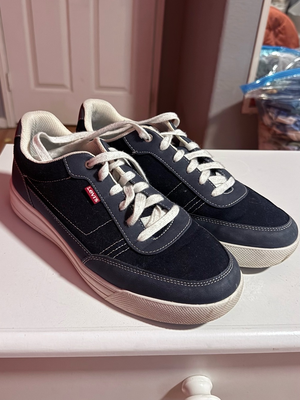Levi's Men's Navy Canvas Low-Top Sneakers with White Accents